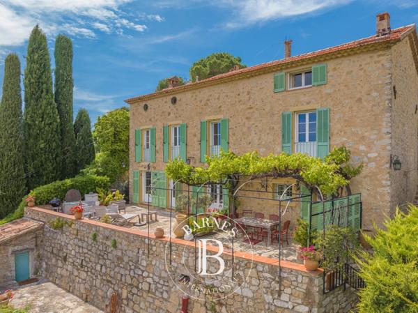 Mougins, Bastide 5 Chambres -  163 m² à vendre