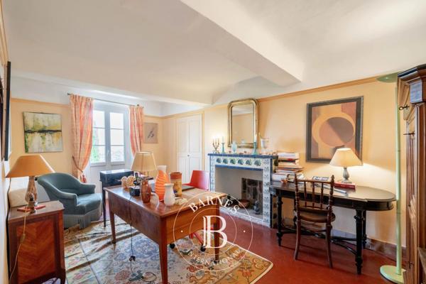 Mougins, Bastide 5 Chambres -  163 m² à vendre