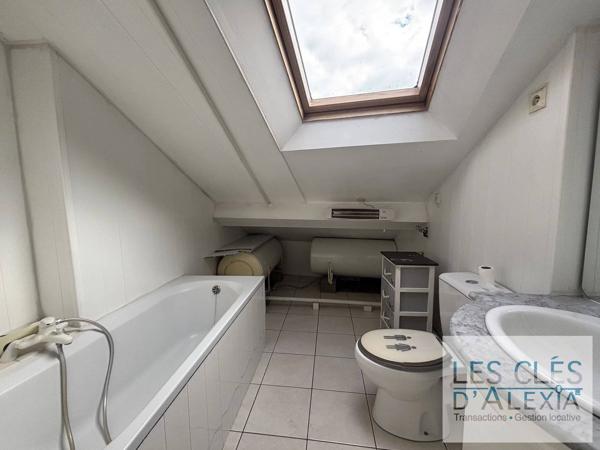 2 STUDIO VENDU EN 1 LOT