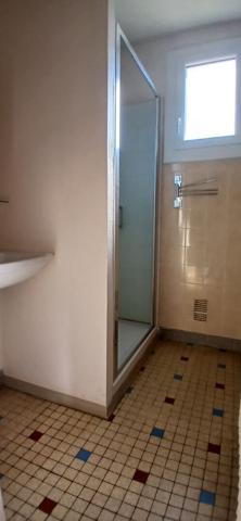 Maison T4 sur s/sol & garage à FIGEAC