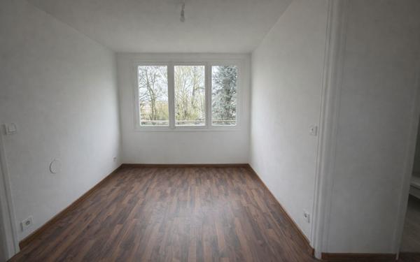 Appartement à louer    3 pièces •  Saint-Quentin