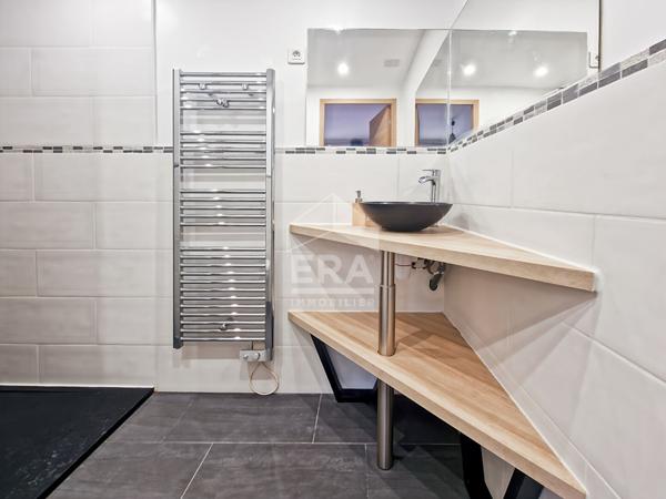 APPARTEMENT DE TYPE 5 PIECES