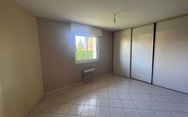 Maison à louer    4 pièces •  Saint-Martin-d'Oney