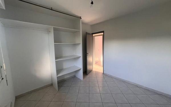 Maison à louer    4 pièces •  Saint-Martin-d'Oney