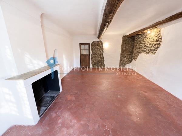 Maison
                                                                                                                                                                                                                                                                                                                        5 pièce(s)                                                                                                                                                                                                          4 chambre(s)                                                                                                                                                                                                          117  m²