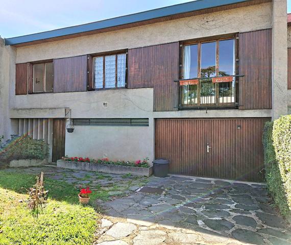 Maison à vendre à Saint Jean Bonnefonds - 7 pièces, 5 chambres