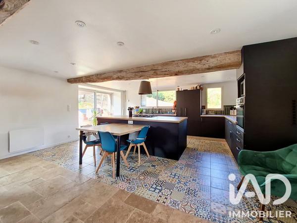 Maison à vendre 7 pièces 144 m² Chemillé-en-Anjou