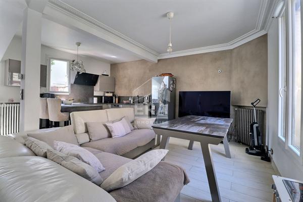 MAISON DE CHARME AVEC JARDIN ASAINT-DENIS