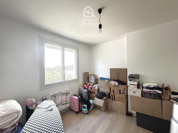 Maison
                                                                                                                                                                                                                                                                                                                        4 pièce(s)                                                                                                                                                                                                          3 chambre(s)                                                                                                                                                                                                          72  m²