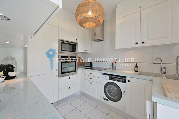 Appartement
                                                                                                                                                                                                                                                                                                                        4 pièce(s)                                                                                                                                                                                                          3 chambre(s)                                                                                                                                                                                                          67  m²