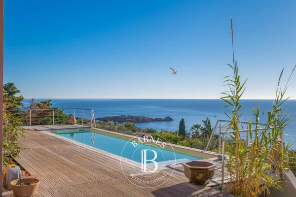 Saint-Raphaël, Villa 4 Chambres -  204 m² à vendre