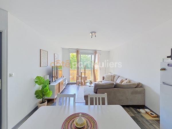Vente
                Appartement40 m² - 2 Pièces -
                    ARMENTIERES (59280)