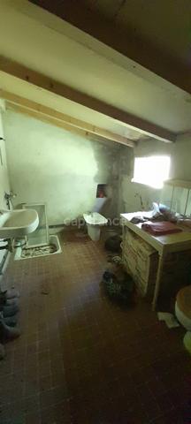 Maison à vendre 4 pièces POUZY MESANGY (03)