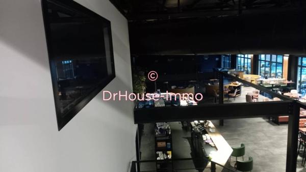 Commerce à vendre 10 pièces de 1 050 m²