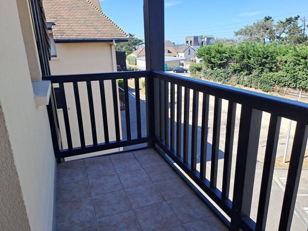 Appartement face mer avec balcon