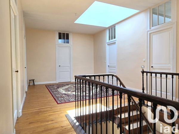 Maison de ville 14 pièces de 373 m² à Angoulême (16000)