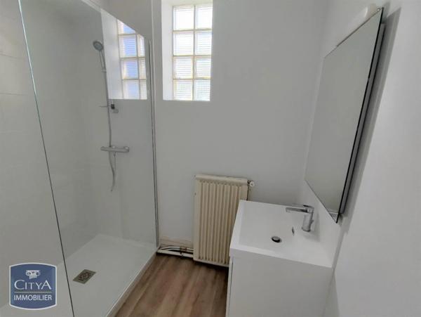 Appartement à louer 3 pièces 64.58m² Limoges (87000)