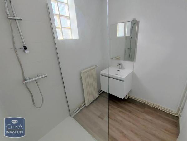 Appartement à louer 3 pièces 64.58m² Limoges (87000)
