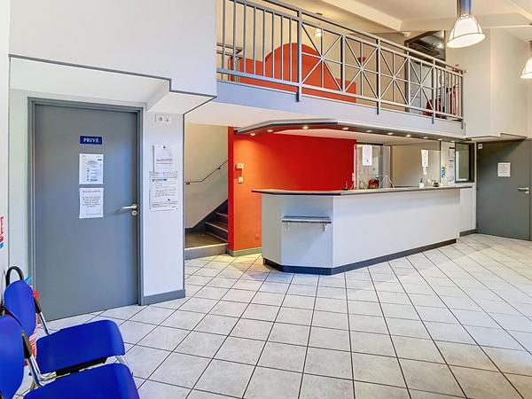 Grand Local commercial - Muret 8 pièces - 173m²