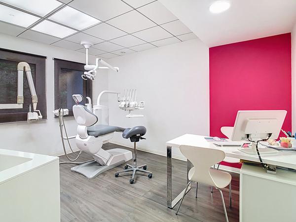 Grand Local commercial - Muret 8 pièces - 173m²