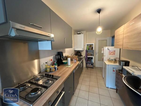 Appartement à louer 3 pièces 68.74m² Tulle (19000)