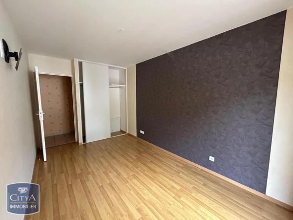 Appartement à louer 3 pièces 68.74m² Tulle (19000)