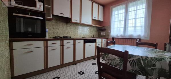 Maison à vendre à Questembert dans le Morbihan (56230), ref : 56013-857