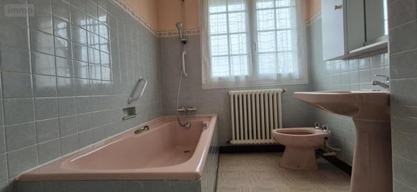 Maison à vendre à Questembert dans le Morbihan (56230), ref : 56013-857