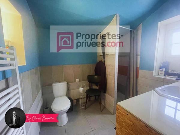 Maison familiale au coeur du bourg de Rieux -5 chambres 195 m²