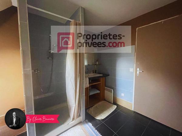 Maison familiale au coeur du bourg de Rieux -5 chambres 195 m²