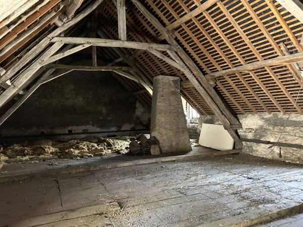 Vente Maison132 m² - 6 Pièces - MEILLANT (18200)