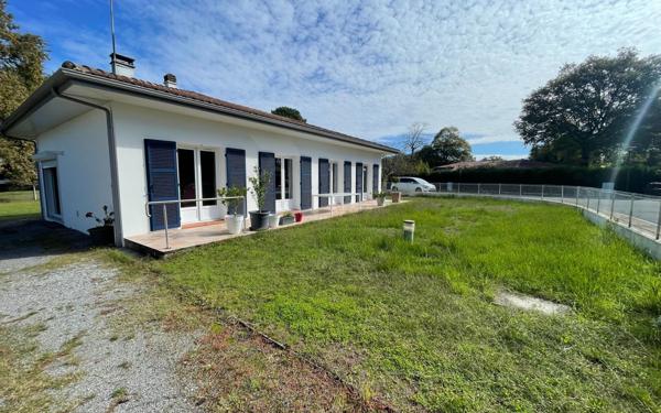 Maison à louer    4 pièces •  Tosse