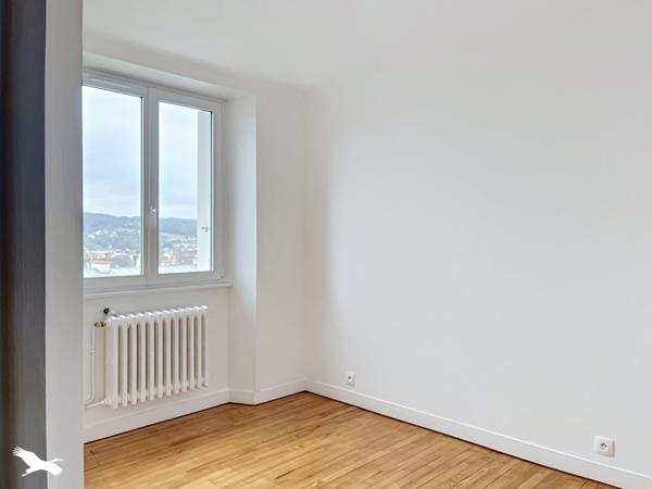Maison à vendre 228 900 € Landerneau 5 p 84 m² DPE D