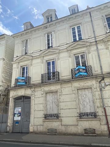 RARE Immeuble en MONOPROPRIETE Centre Ville de SAUMUR