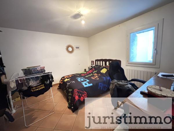 Piolenc (84420) Immeuble de 3 appartements en hypercentre de Piolenc