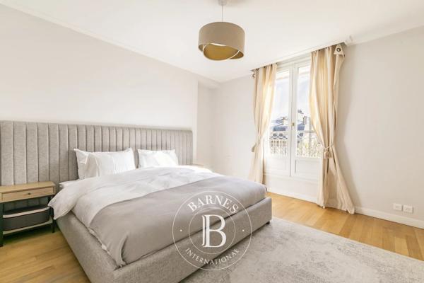 Paris 7ème, Appartement 2 Chambres -  90 m² à vendre