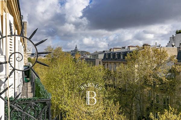Paris 7ème, Appartement 2 Chambres -  90 m² à vendre