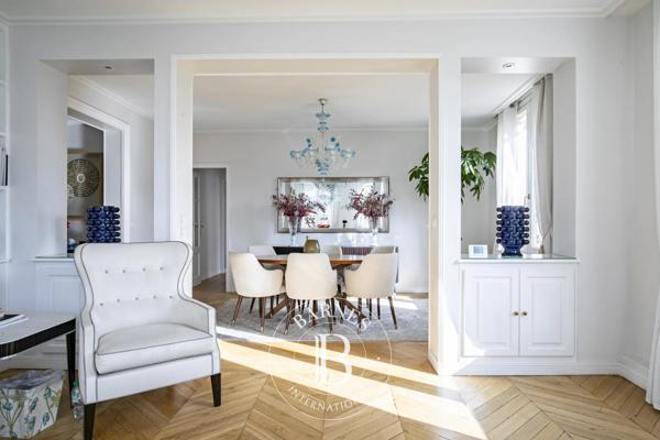 Paris 7ème, Appartement 2 Chambres -  90 m² à vendre