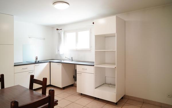 Maison à vendre    6 pièces •  Ternay