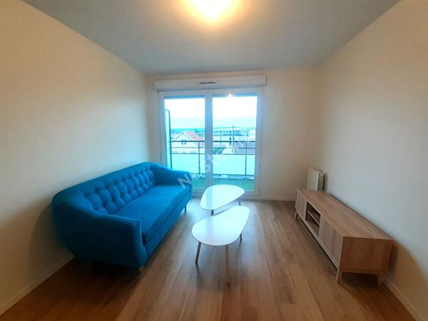 2 pieces meuble - parking et bon locataire !!