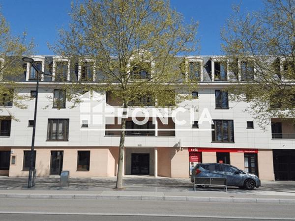 Location Studio 29.76 m² - 8-10 BOULEVARD CHASLES Chartres 28000