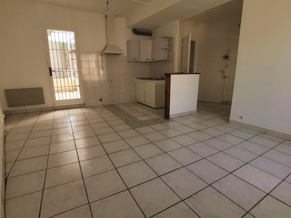 Immeuble 10 pièces 180 m2