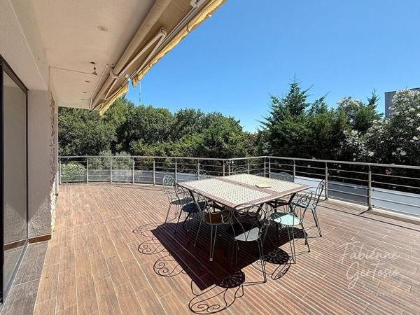 La Valette-du-Var ! Maison contemporaine de 240 m2 sur 2194 m2 de terrain