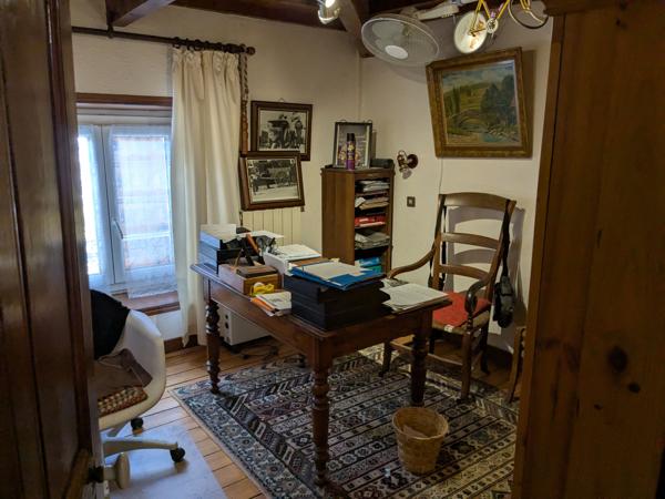 Tain-l'Hermitage (26600) Grande maison plus 3 appartements loués