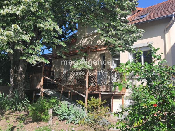 Maison à BUFFON, 03100 - 8 pièces 132m²