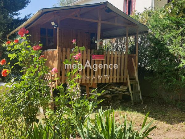 Maison à BUFFON, 03100 - 8 pièces 132m²