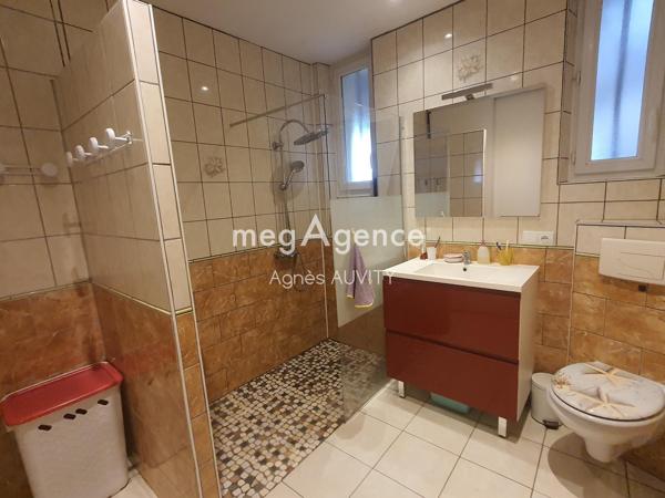 Maison à BUFFON, 03100 - 8 pièces 132m²