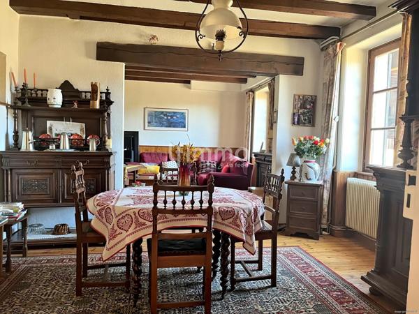 Propriété rare à Munster – 380 m² sur 1,6 hectare