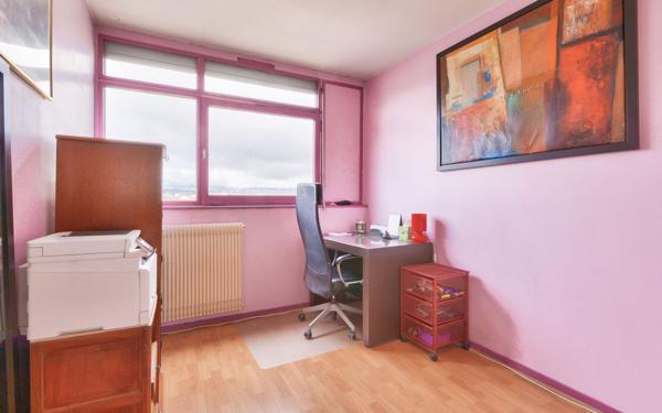 Appartement à vendre    4 pièces • 83,43 m2 Lyon 3