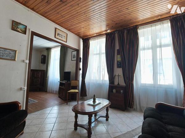 Maison avec jardin clos et dépendance – La Montagne (44620)